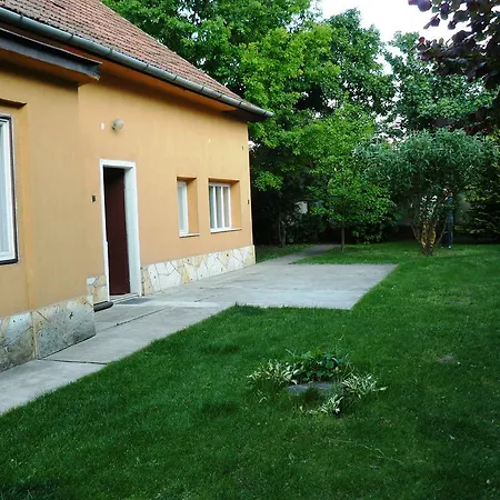 Lillapartman Tokaj